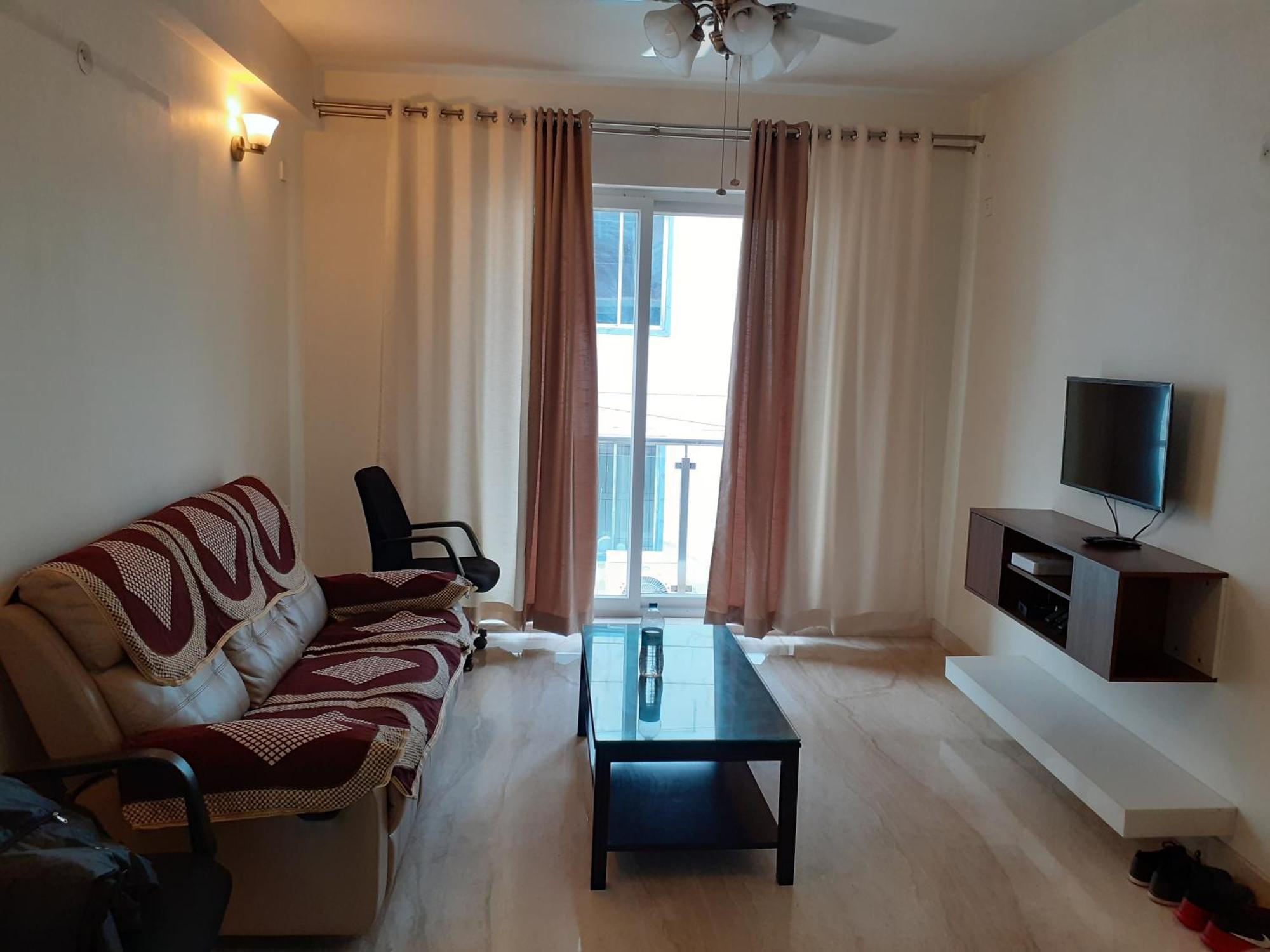 Ixora Suites Bangalore Exteriör bild