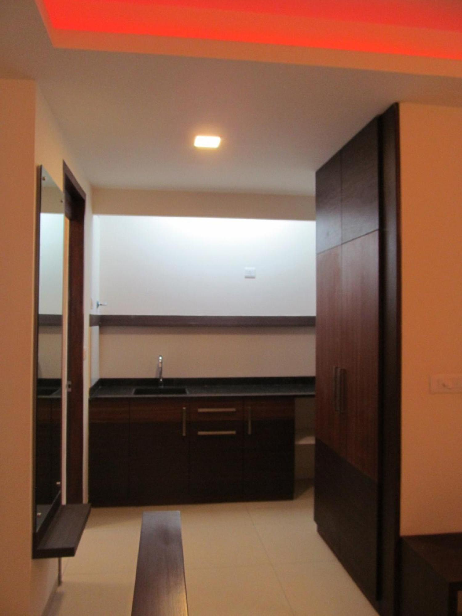 Ixora Suites Bangalore Exteriör bild